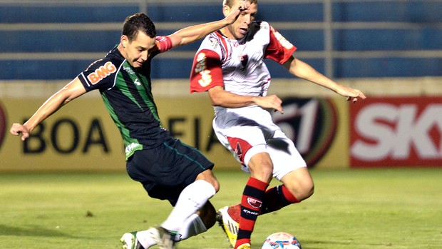 Rodriguinho jogo América-MG contra Oeste (Foto: Agência Estado)