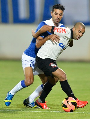 Leandro Guerreiro Emerson Sheik, Cruzeiro x Corinthians (Foto: Washington Alves/Vipcomm)