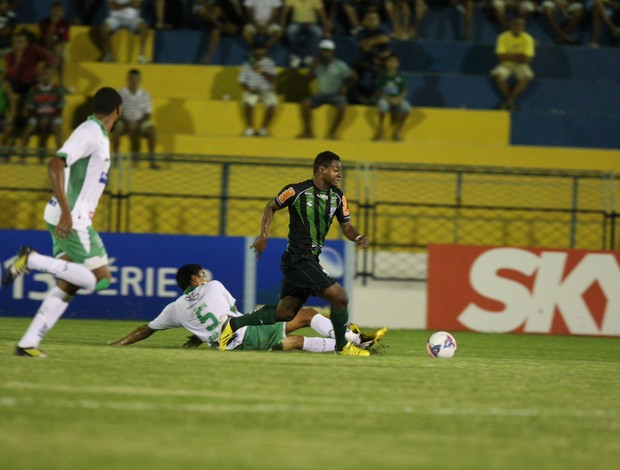 Icasa x América-MG, no Romeirão (Foto: Normando Sóracles/Agência Miséria de Comunicação)