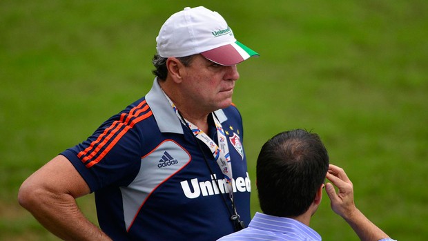 Abel Braga treino Fluminense (Foto: Moyses Ferman / Photocâmera)