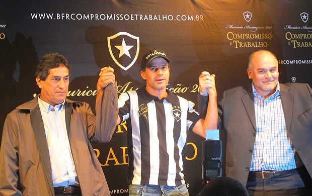 Lançamento da candidatura do Maurício Assumpção, Paulo Mendes e Tulio Maravilha (Foto: Thiago Fernandes / Globoesporte.com)