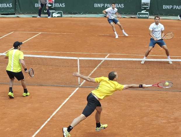 Alexander Peya e Bruno Soares segunda rodada duplas Roland Garros (Foto: EFE)