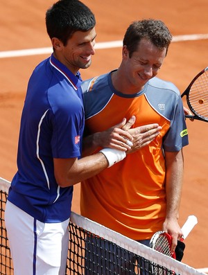 tênis djokovic e kohlschreiber Roland garros (Foto: Agência Reuters)