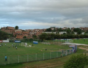 Coritiba e Bahia treinam lado a lado, ao som de axé (Foto: Gabriel Hamilko / GloboEsporte.com)