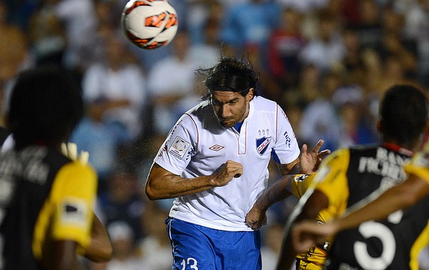 Loco Abreu Nacional (Foto: AFP)