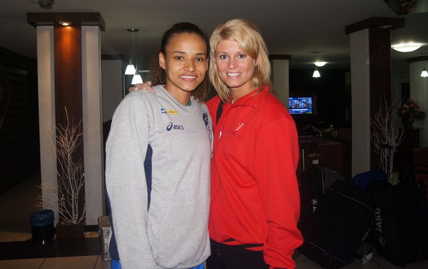 Alexandra Nascimento e Petra Blazek (Foto: Amanda Kestelman)