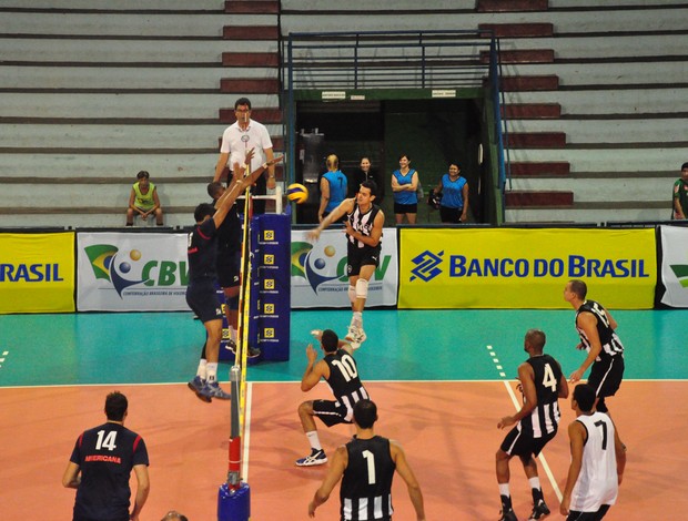 Botafogo Rio Branco Americana Supercopa de Vôlei (Foto: CBV)