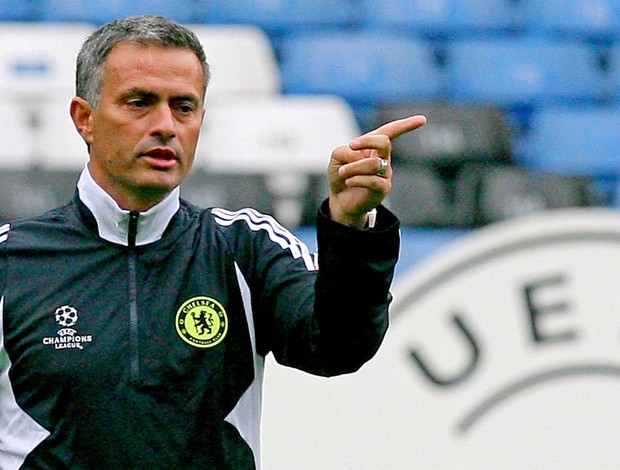 José Mourinho técnico Chelsea (Foto: AFP)