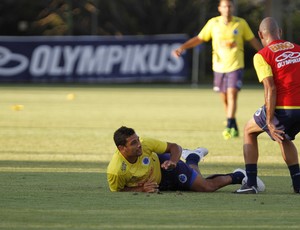 Diego Souza, Cruzeiro, treino, Toca da Raposa II (Foto: Washington Alves / Vipcomm)