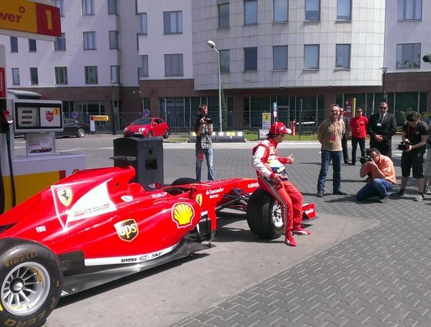 Felipe Massa frentista Ferrari polônia (Foto: Reprodução/Twitter)