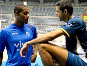 vôlei Lucarelli e Dante Maracanãzinho (Foto: Helena Rebello)