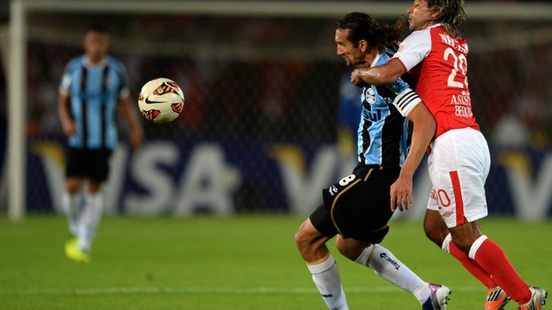 barcos grêmio x santa fé (Foto: AFP)