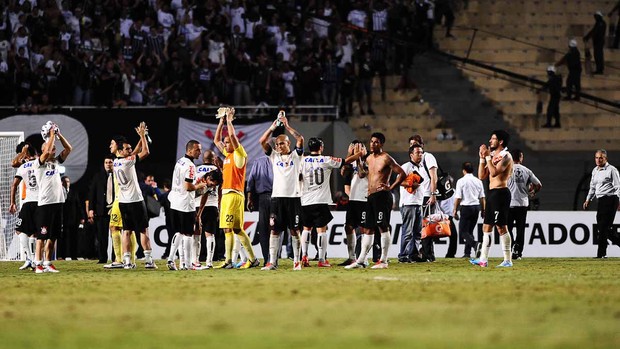 Jogadores do Corinthians x Boca (Foto: Marcos Ribolli / Globoesporte.com)