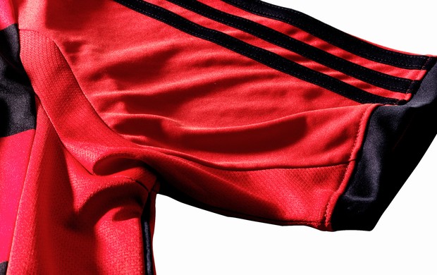 detalhes camisa flamengo (Foto: Divulgação)