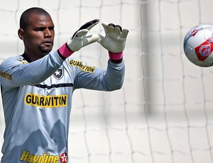 Jefferson treino Botafogo (Foto: Satiro Sodré / Agif)