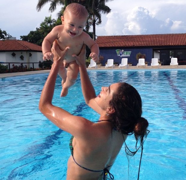 vôlei Carol Solberg filho José (Foto: Arquivo Pessoal)