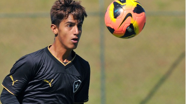 Botafogo, pela Premier Cup, Sub-15, em Porto Feliz (Foto: João Pires / Divulgação)