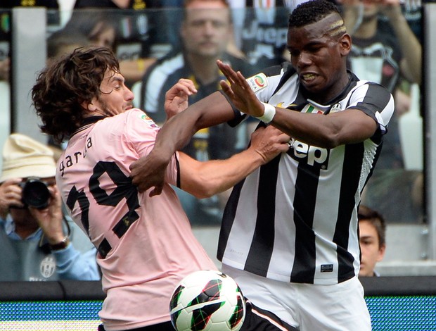 Garcia, Pogba Juventus x Palermo (Foto: AFP)