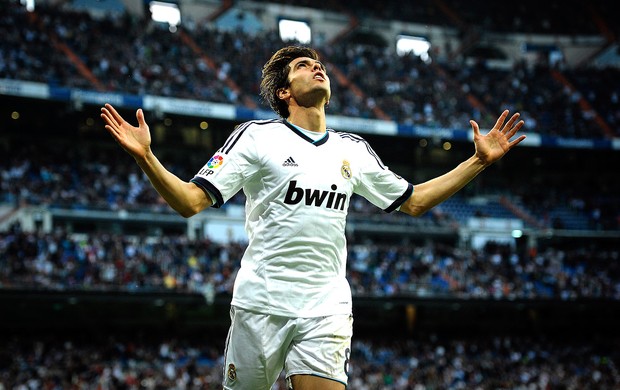 Kaká comemoração gol Real Madrid Real Valladolid (Foto: AFP)