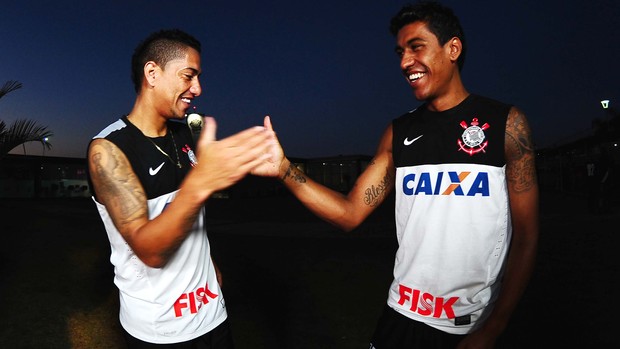 Ralf e Paulinho - matéria especial no CT do Corinthians (Foto: Marcos Ribolli)