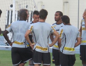 Seedorf Oswaldo de Oliveira Botafogo treino (Foto: Thales Soares)