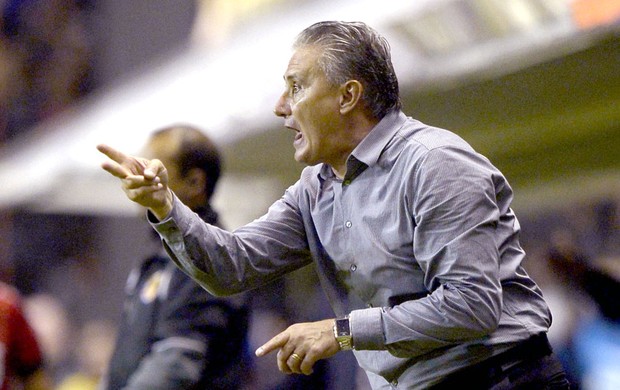 Tite jogo Corinthians Boca Juniors (Foto: AFP)