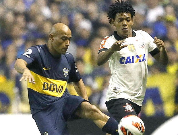 Romarinho jogo Corinthians Boca Juniors (Foto: EFE)