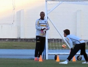 Jefferson treino Botafogo (Foto: Thales Soares)