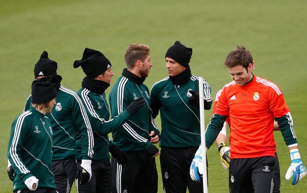 sergio ramos cristiano ronaldo real madrid treino (Foto: Agência Reuters)