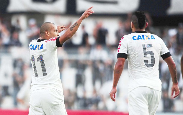 Emerson Ralf Corinthians x Ponte Preta (Foto: Marcos Ribolli / Globoesporte.com)