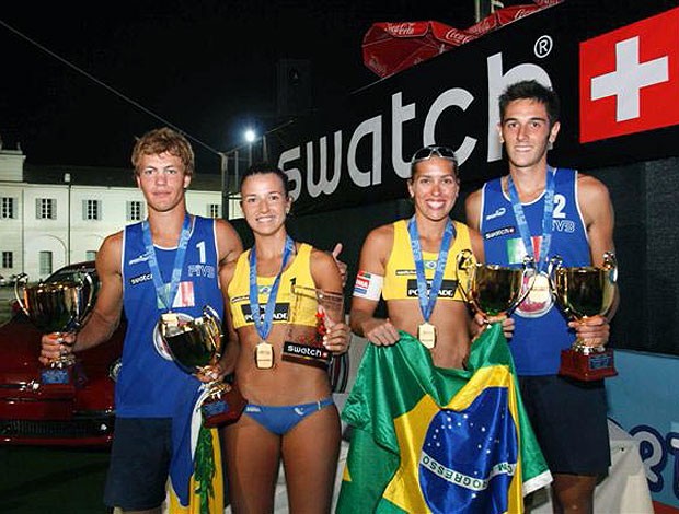 vôlei Lili e Bárbara Seixas Mundial sub-21 2007 (Foto: Divulgação / FIVB)