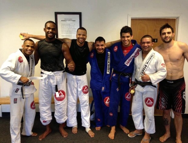 Jon Jones Roberto Tussa Diego Brandão Carlos Condit Leonard Garcia jiu-jítsu (Foto: Reprodução/Twitter)