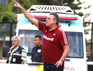 Abel Braga jogo Fluminense Bangu (Foto: Ricardo Ayres / Photocamera)