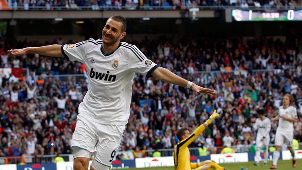 Benzema real madrid gol betis (Foto: Agência Reuters)