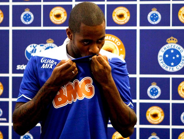 Dedé apresentação cruzeiro (Foto: Washington Alves/ Vipcomm)