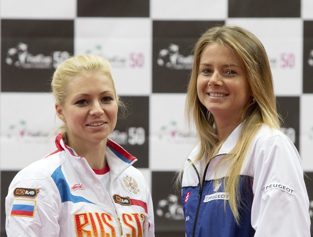 Maria Kirilenko Daniela Hantuchova Fed Cup (Foto: AP)