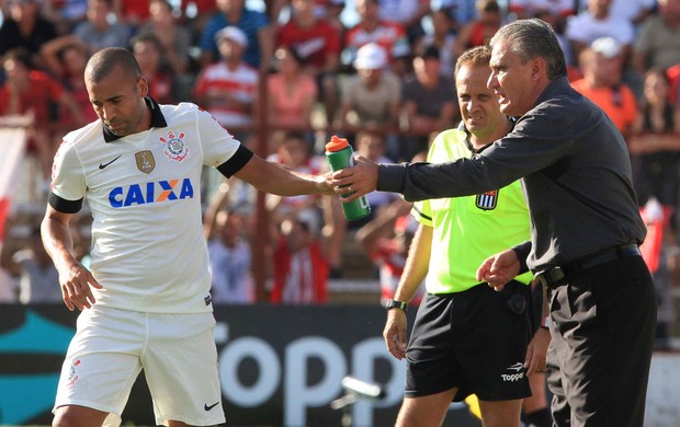 Emerson Sheik e Tite, Linense x Corinthians (Foto: Célio Messias/Agência Estado)