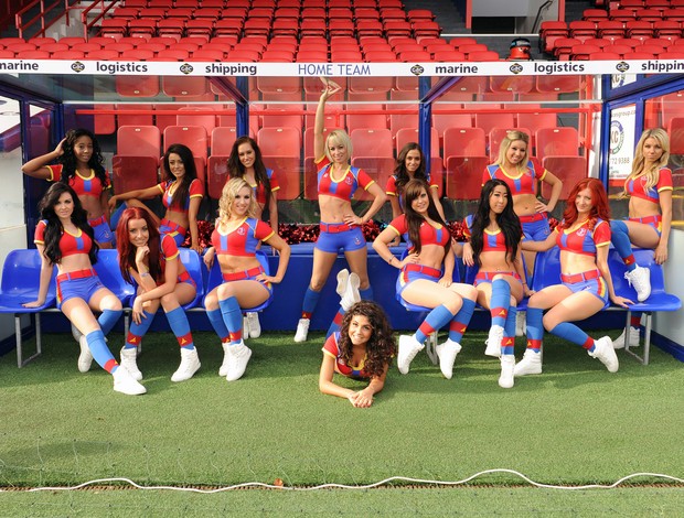 Cheerleaders do Crystal Palace (Foto: Divulgação)