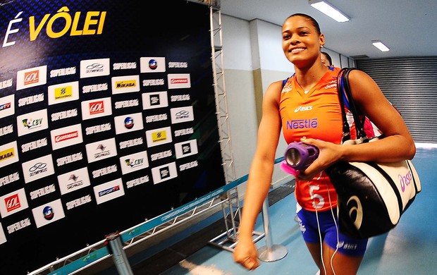 Adenizia Osasco x Rio de Janeiro vôlei (Foto: Marcos Ribolli / Globoesporte.com)