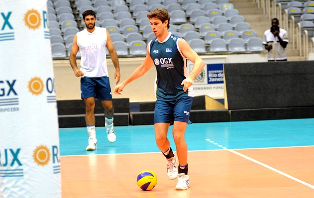 Bruninho treino vôlei Rio de Janeiro (Foto: André Durão / Globoesporte.com)