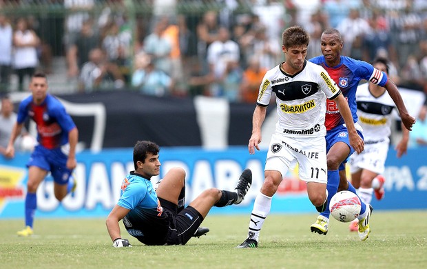 Fellype Gabriel gol Botafogo Friburguense (Foto: Satiro Sodré / Agif)