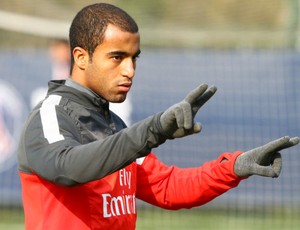 Lucas PSG (Foto: Reprodução / Site Oficial)