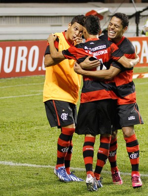 Rafinha gol Flamengo x Remo (Foto: Ney Marcondes / VIPCOMM)