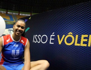 Juciely isso é vôlei Superliga vôlei (Foto: Divulgação/CBV)