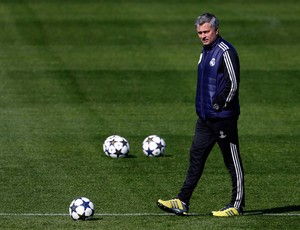 jose mourinho real madrid treino (Foto: Agência Reuters)