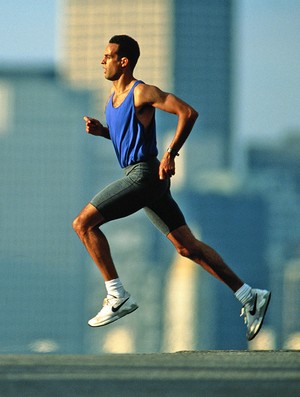 euatleta corredor na cidade (Foto: Getty Images)