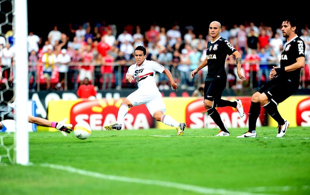 Jadson jogo São Paulo Corinthians (Foto: Marcos Ribolli / Globoesporte.com)