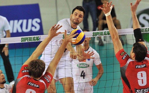 vôlei cruzeiro e sesi semifinal (Foto: João Pires / Vipcomm)