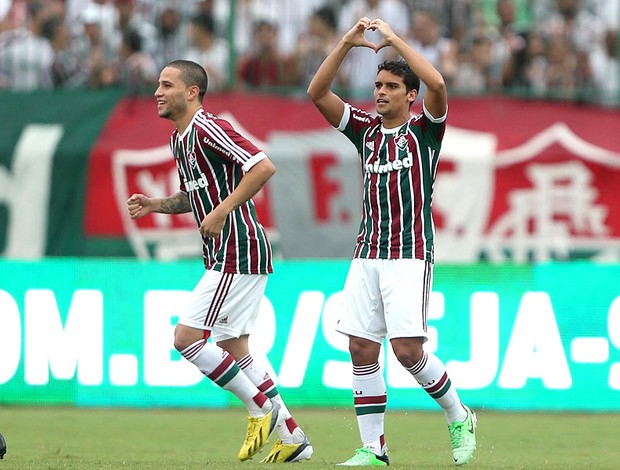 Jean comemoração Fluminense Boavista (Foto: Ricardo Ayres / Photocamera)