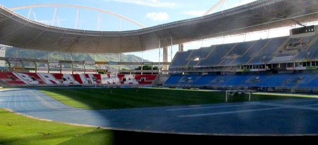 estádio Engenhão vazio (Foto: Fred Huber)